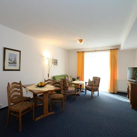 Apartment In Bichlbach With Parking Space Buitenkant foto