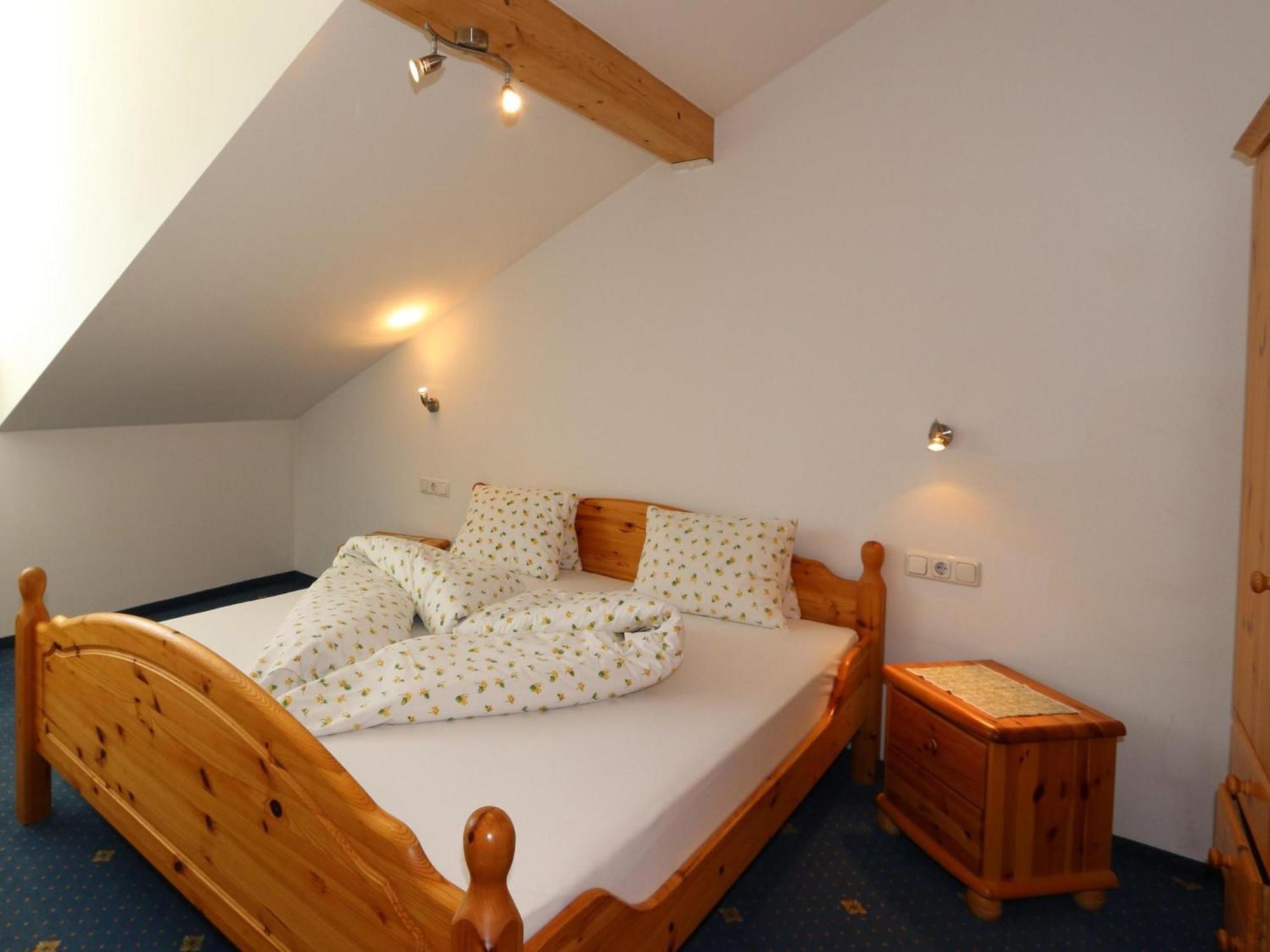 Apartment In Bichlbach With Parking Space Buitenkant foto